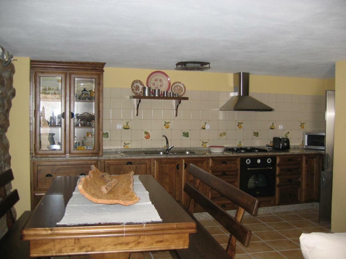 Rustica Ferias Holiday home Mirandela
